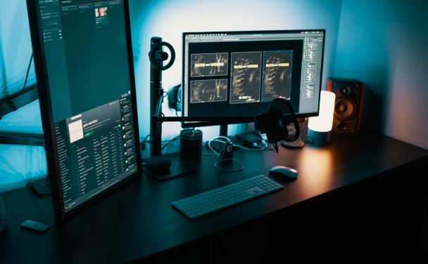dual-monitor desk